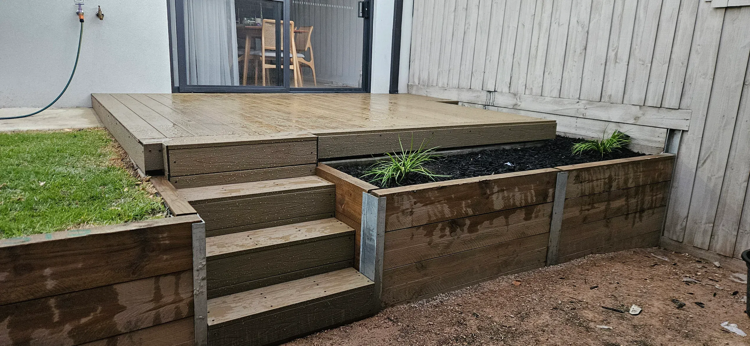 Cranbourne composite decking — framing through to finished boards