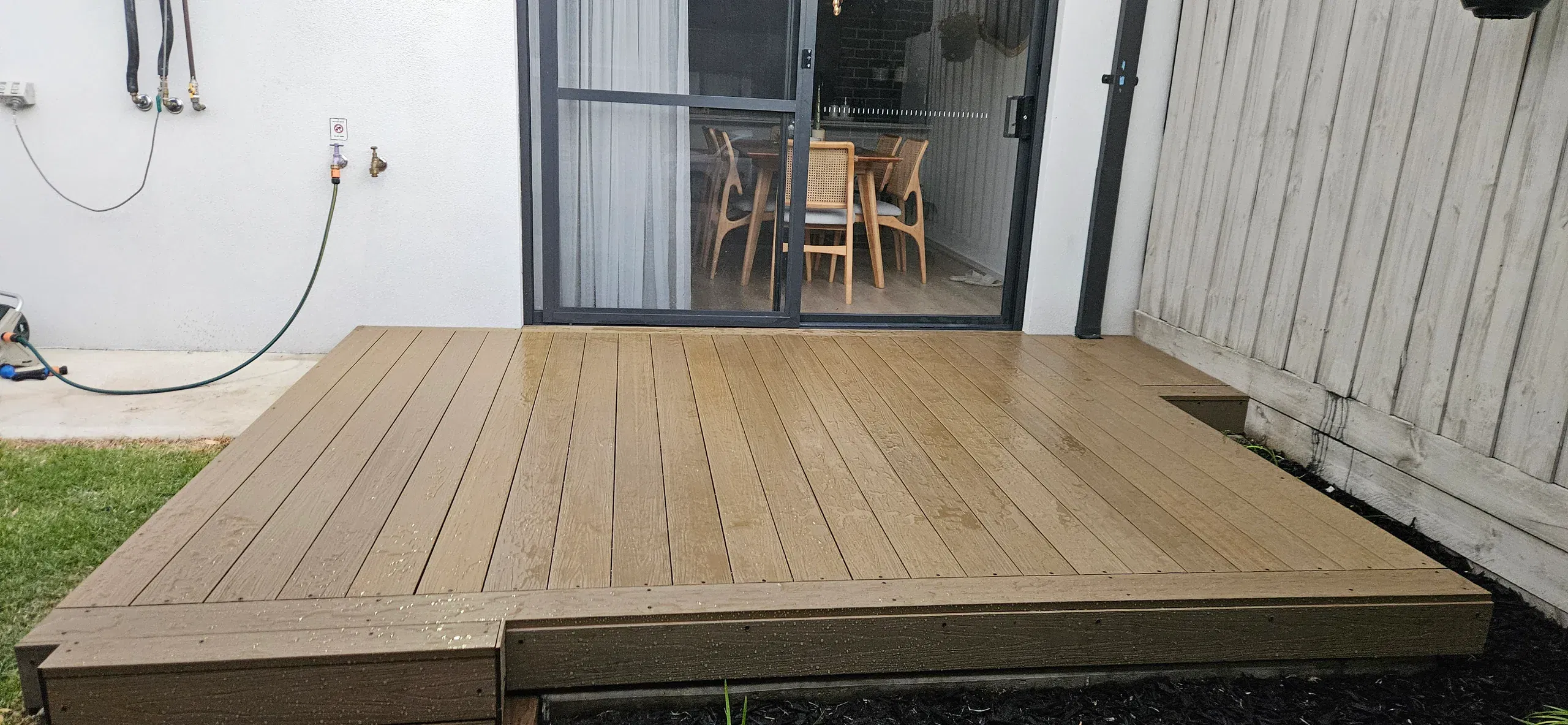Cranbourne composite decking — framing through to finished boards