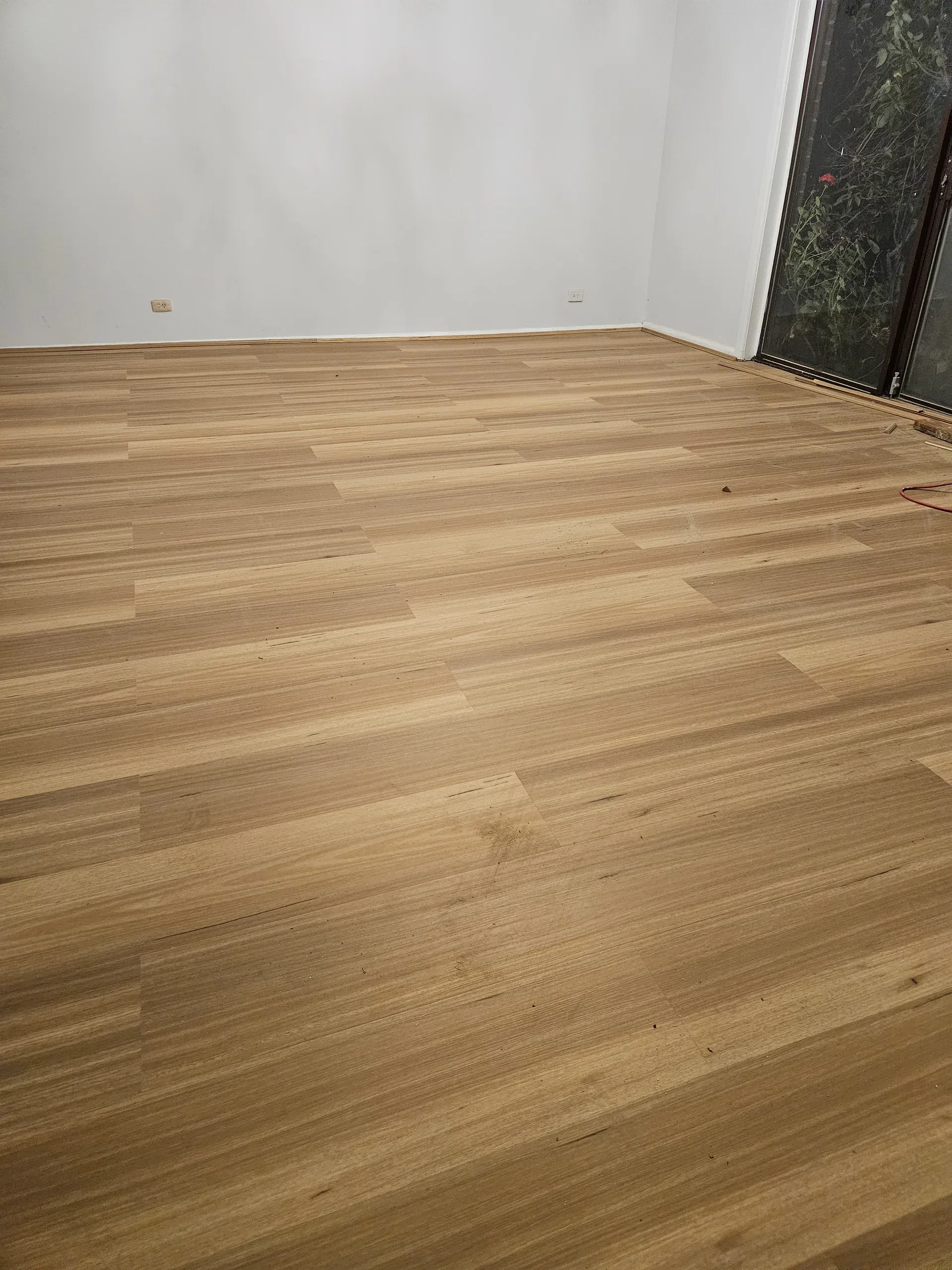 Hybrid flooring with timber-look finish